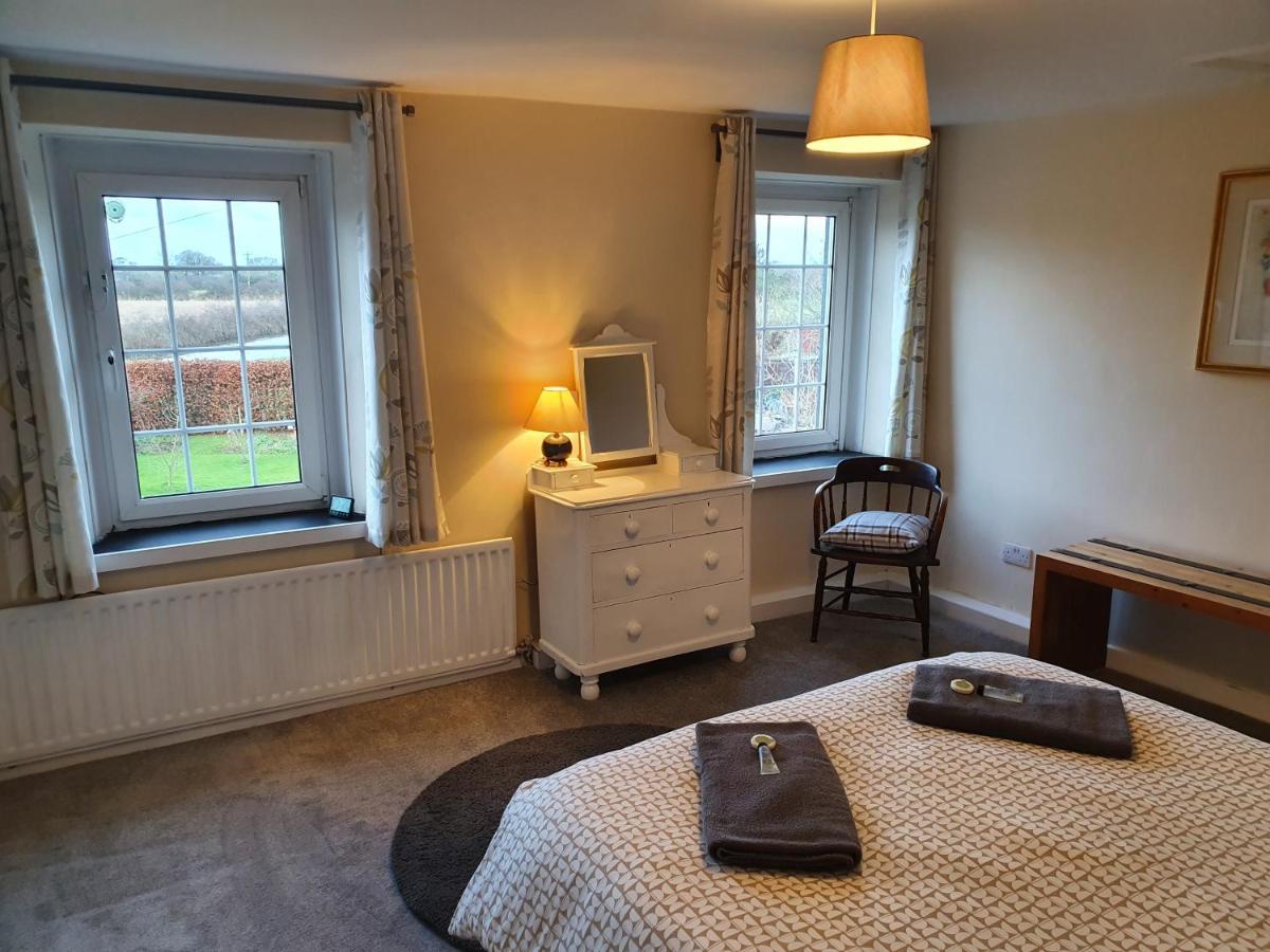 Lovely Cottage On Hadrians Wall 12 Miles From Carlisle カーライル エクステリア 写真