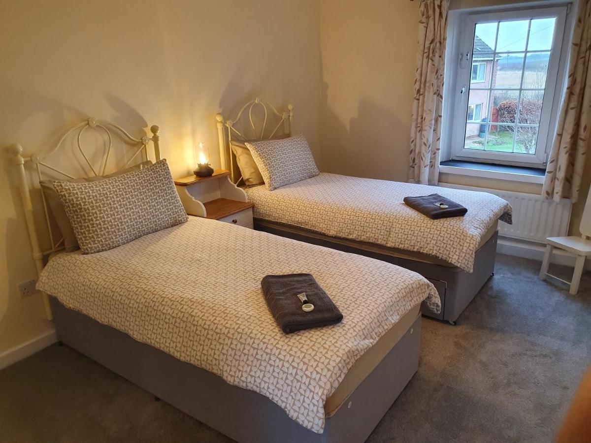 Lovely Cottage On Hadrians Wall 12 Miles From Carlisle カーライル エクステリア 写真